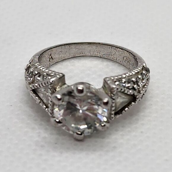 Avon Art Deco Silver Tone & Clear CZ Ring (4.75) - Picture 4 of 8
